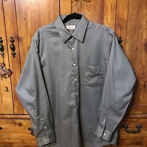 Men’s long sleeve shirt